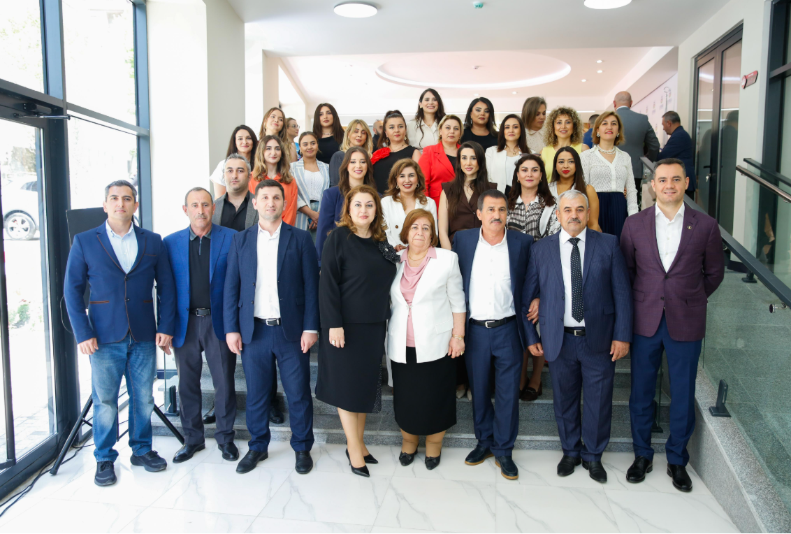 3220bebb9427e57bd8da9f1a181e0181