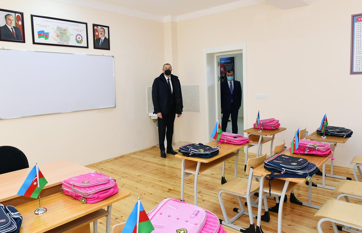 4ae3656a9422fc0dc954c41ee537b584 (1)