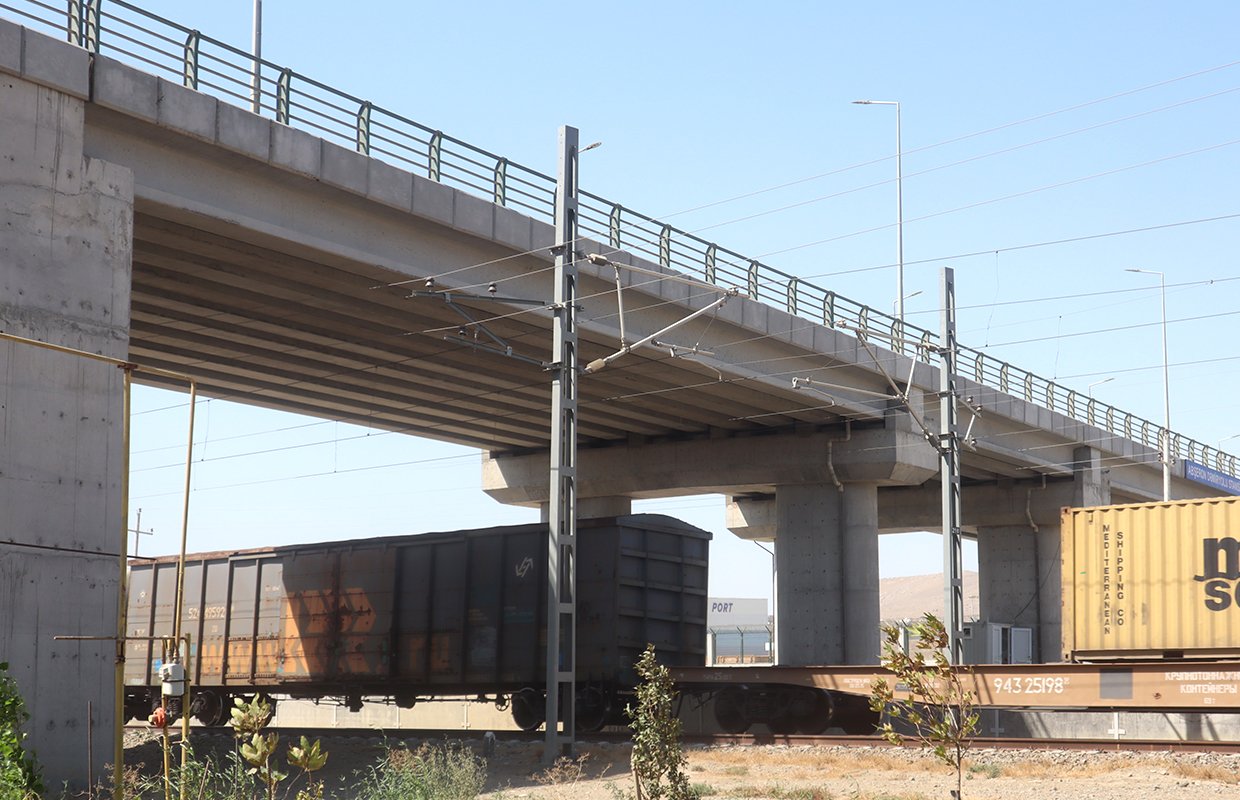 5ff53de06cebdf408b1f66f8b76eb2a2